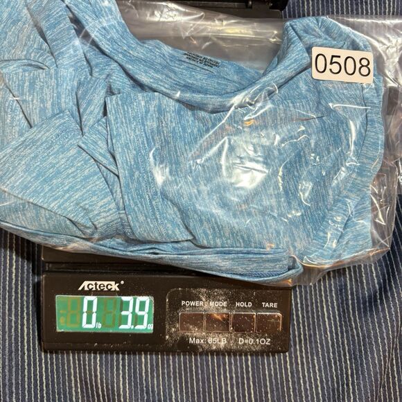 Under Armour T-Shirt Women M V-Neck Blue Logo Tee Athletic Gym Running Core - Picture 10 of 10